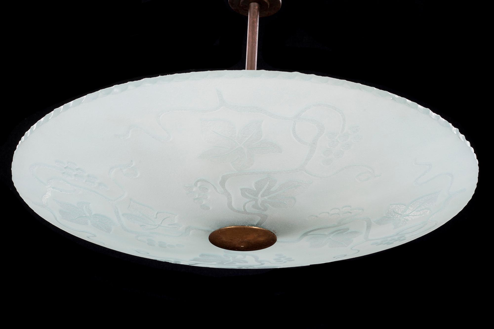 TAKLAMPA, 1900-talets första hälft.