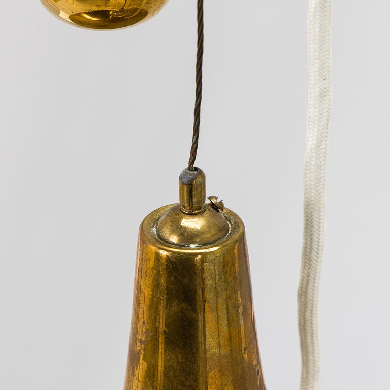 Paavo Tynell, kattovalaisin, malli 1965 A, Taito/Idman, 1900-luvun puoliväli.