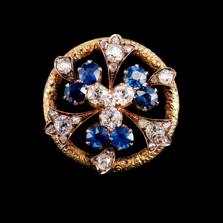 BROOCH, old- and rose cut diamonds c. 2.00 ct. 6 sapphires c. 2.50 ct.