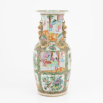 Vas, porslin, Kanton, Qingdynastin, 1800-tal.