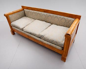 SOFFA, Karl Johan stil, 1800-talets mitt.