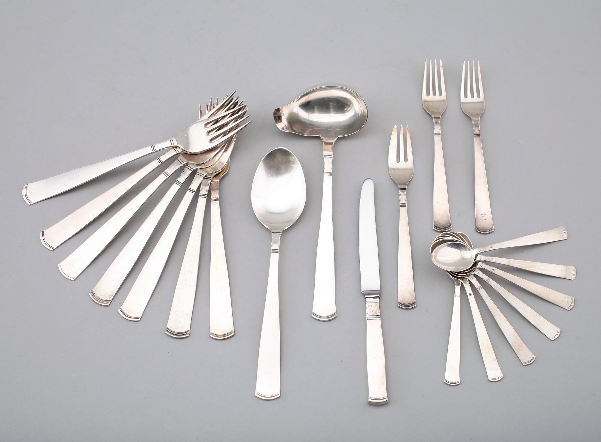 BESTICK, 20 delar, silver, GAB, Stockholm, 1900-talets andra hälft. 18),  Total vikt ca 536 gram.