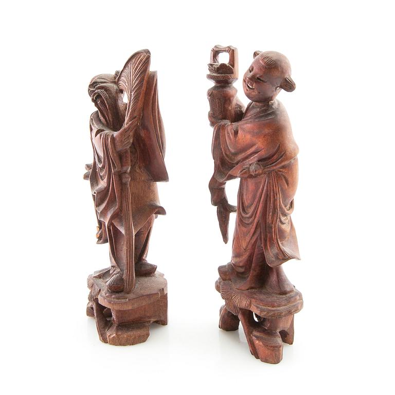 Figurines 4 pcs China 20th century.