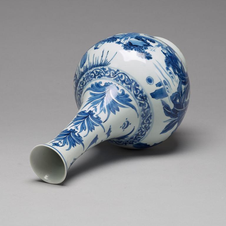 A Transitional blue and white bottle vase, 17th Century.