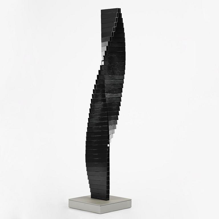 Arne Jones, "Yin-Yang II".