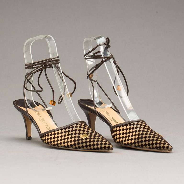 SKOR, "Cabaret", Louis Vuitton.