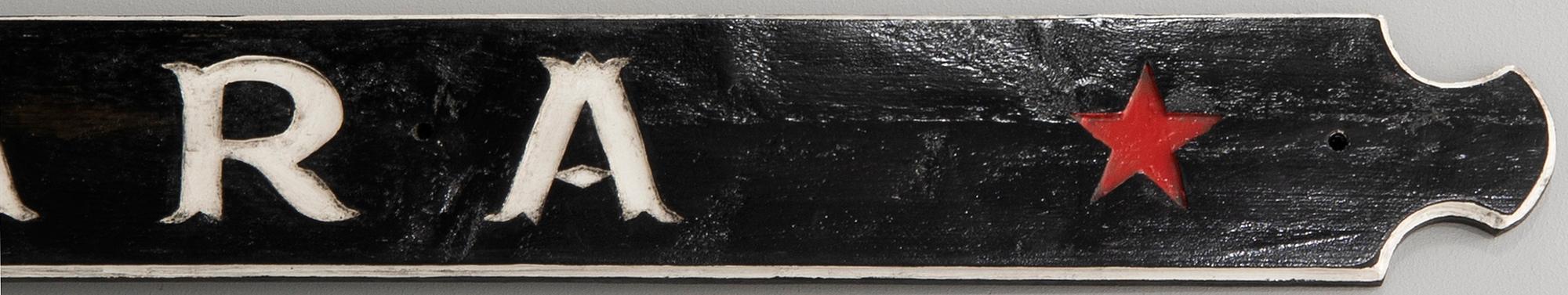 Namnskylt för båt "Clara" 1900-tal.