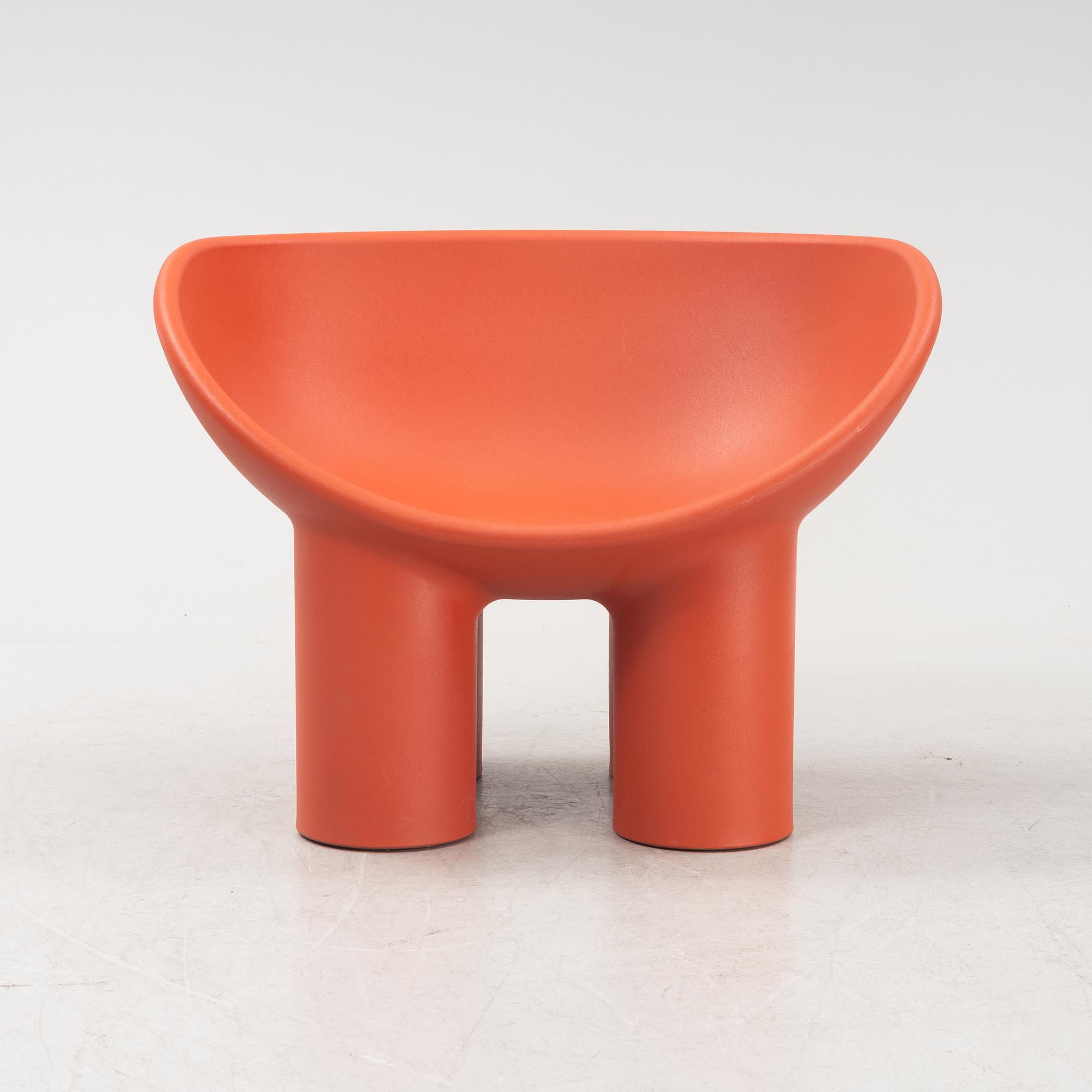 A 'Roly Poly' chair by Faye Toogood for Dirade, Italy.