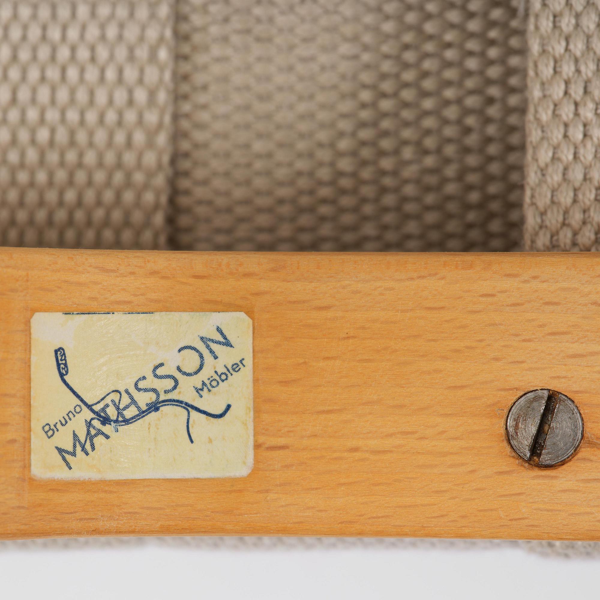 Bruno Mathsson, a "Pernilla 3" lounge chair, Firma Karl Mathsson, Värnamo, Sweden, 1940s.