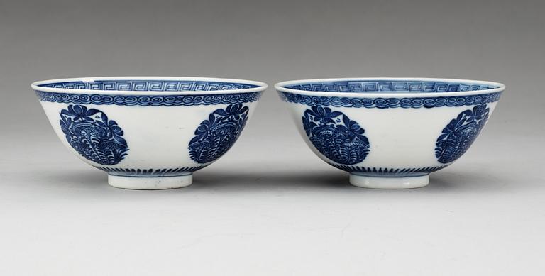 A pair of blue and white bowls, Qing dynasty, Yongzheng (1723-35), with Xuande four character mark.