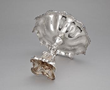 UPPSATSSKÅL, silver, nyrokoko, Lars Larson & Co, Göteborg, 1861. Tot vikt ca 947g.