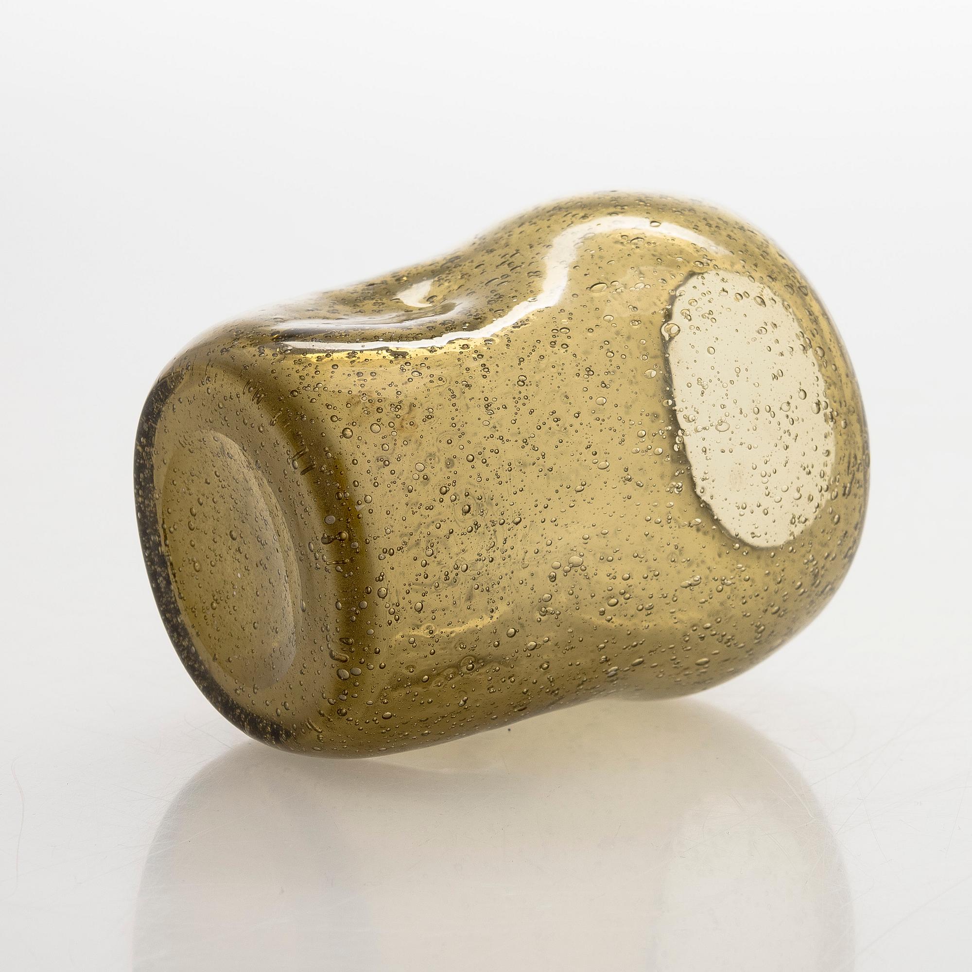 Runar Engblom, a 1940s/50s  glass vase, signed Runar Engblom Riihimäen Lasi Oy.