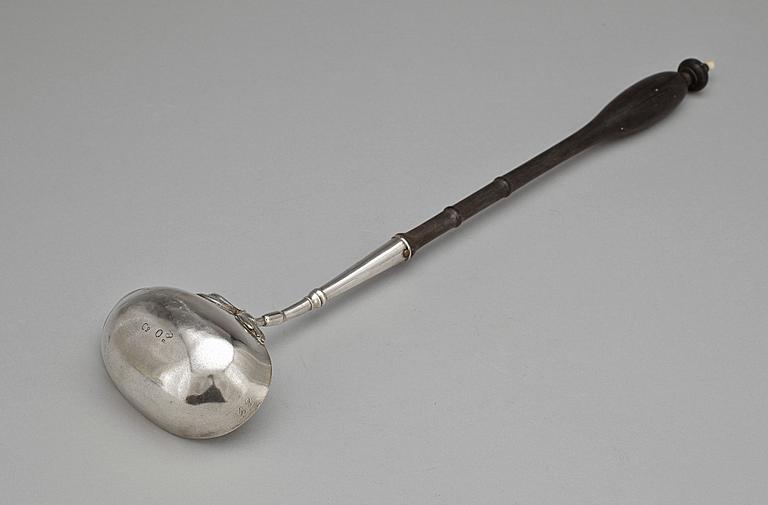 SOPPSLEV, silver, Stockholm 1785. Otydlig stämplar.