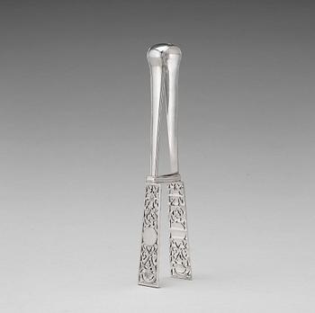 159. A Russian 19th century silver asparagus tongs, mark of Sazikov, Moscow.