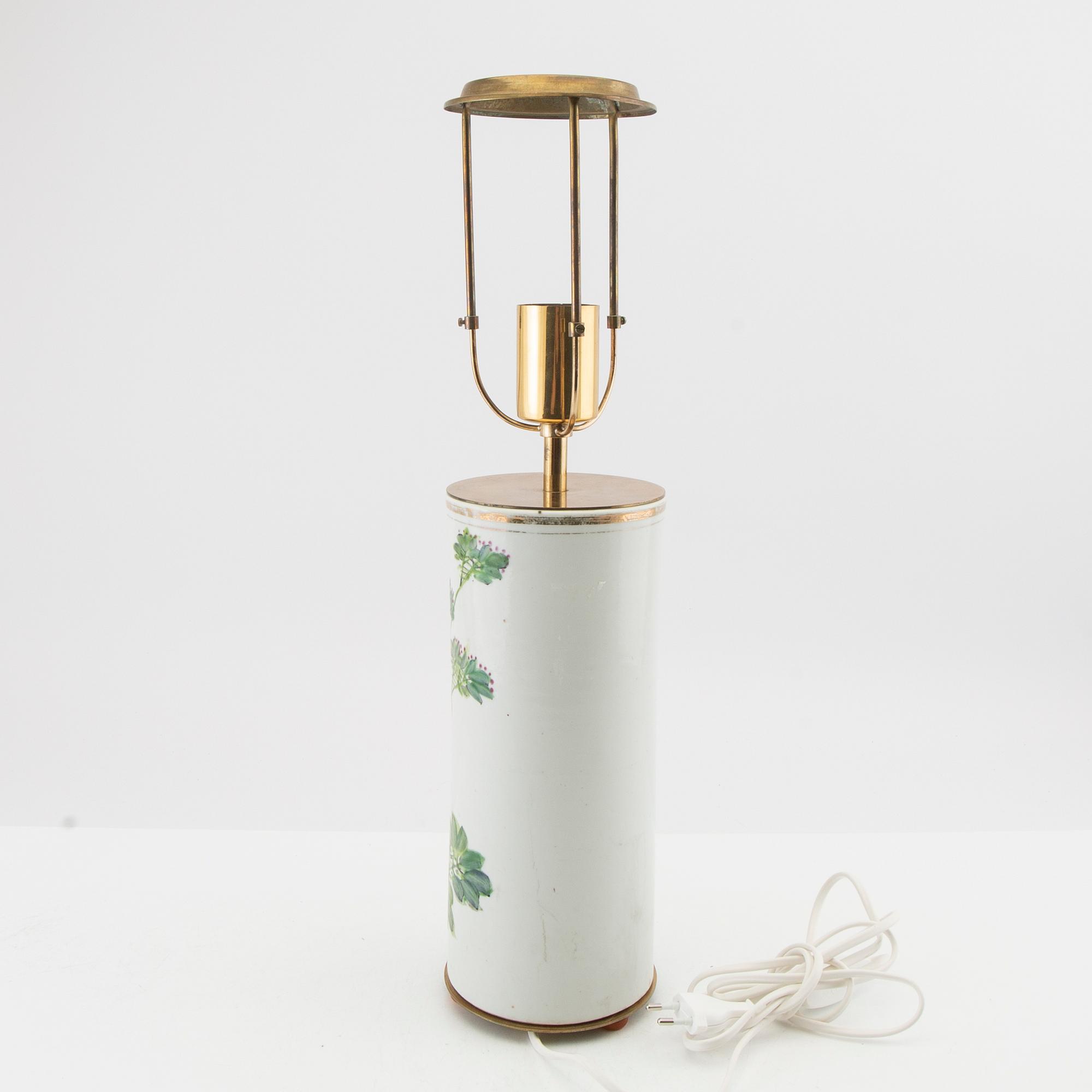 Table Lamp by Svenskt Tenn, model number 2623.