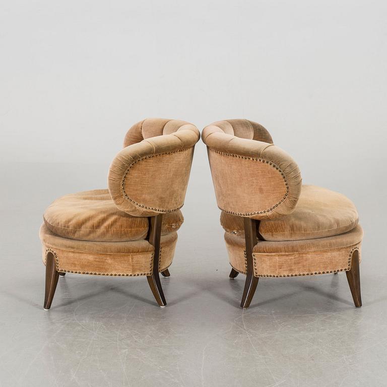 OTTO SCHULZ, a pair of Schulz easy chairs.