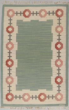 MATTA, rölakan, signerad AGS (Anna-Greta Sjöquist),  omkring 1900-talets mitt, 260 x 162 cm.