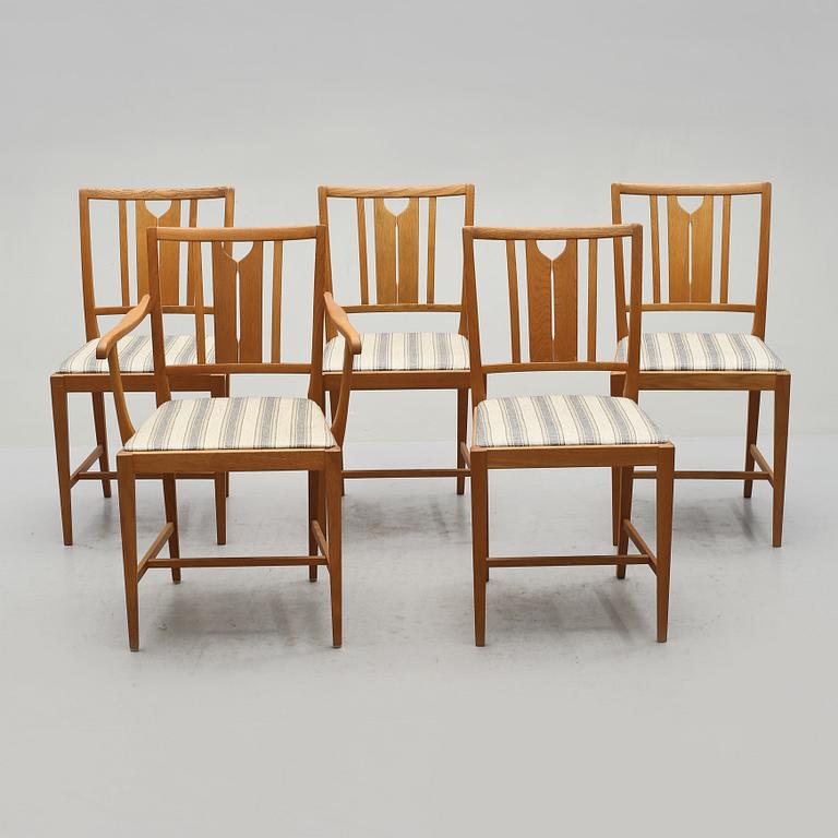 STOLAR, 4 samt KARMSTOL, "Ulfåsa", Carl Malmsten, Bodafors, 1900-talets andra hälft.