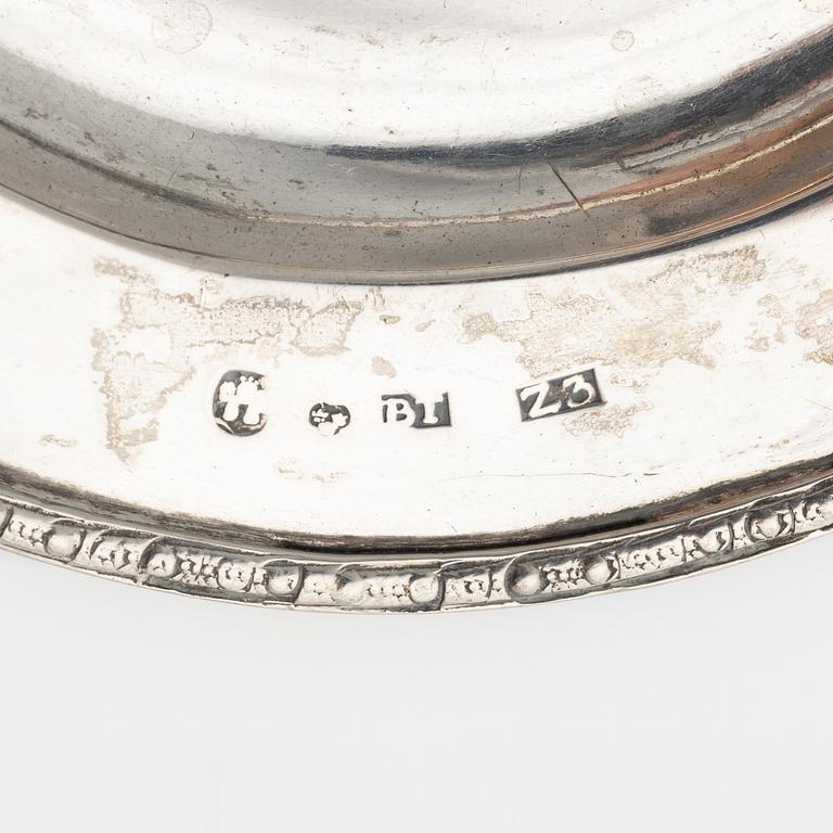 A pair of silver dishes, a cup, and two boxes, 18th-19th Century.