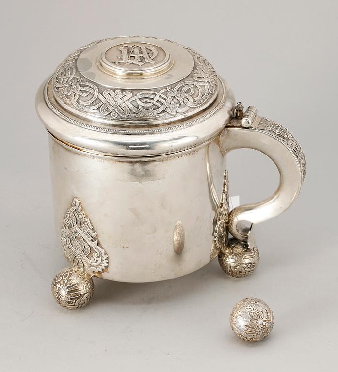 DRYCKESKANNA, silver, barockstil, K. Anderson, Stockholm, 1894. Vikt ca 1100 g.