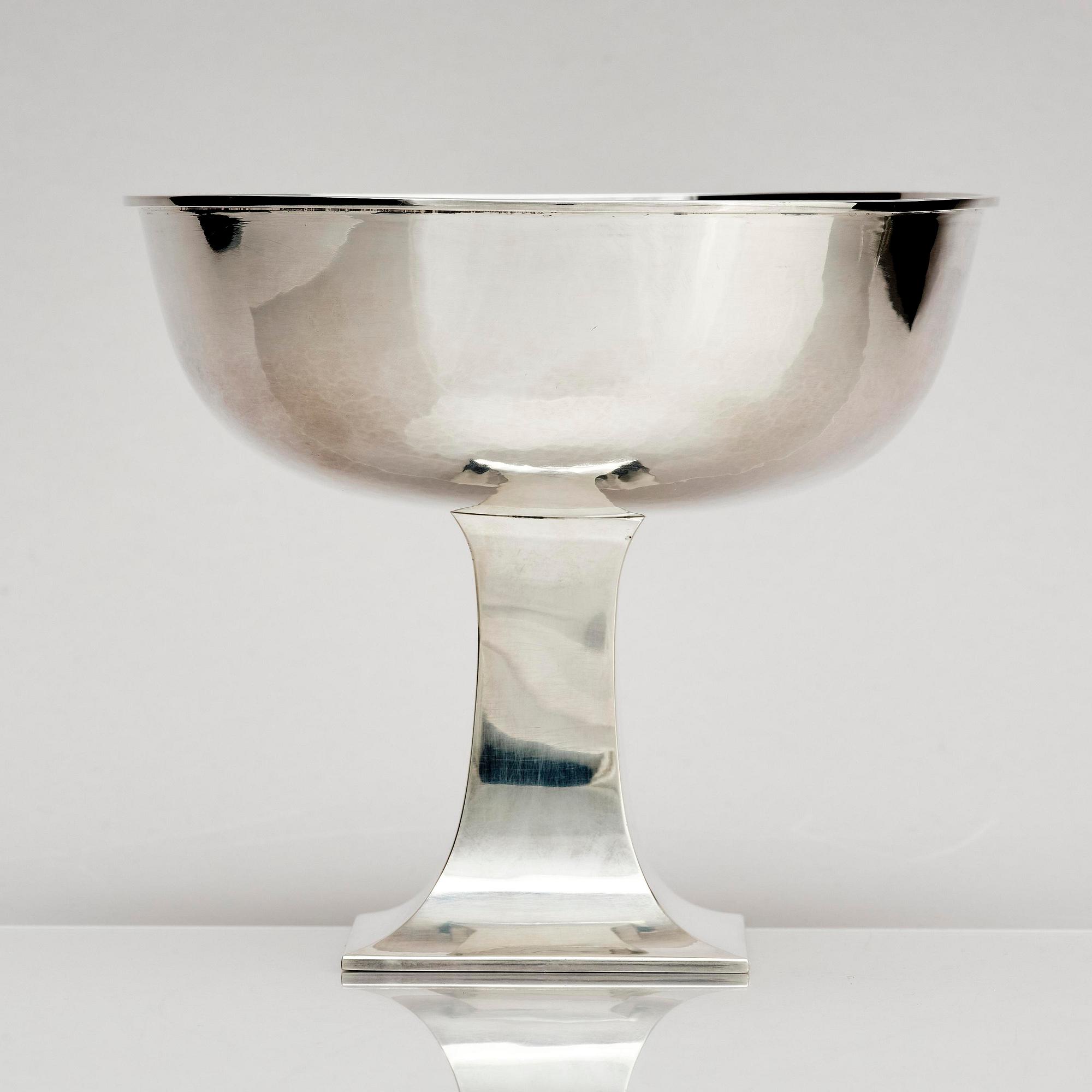 Sigurd Persson, a sterling silver bowl, Stockholm 1968.