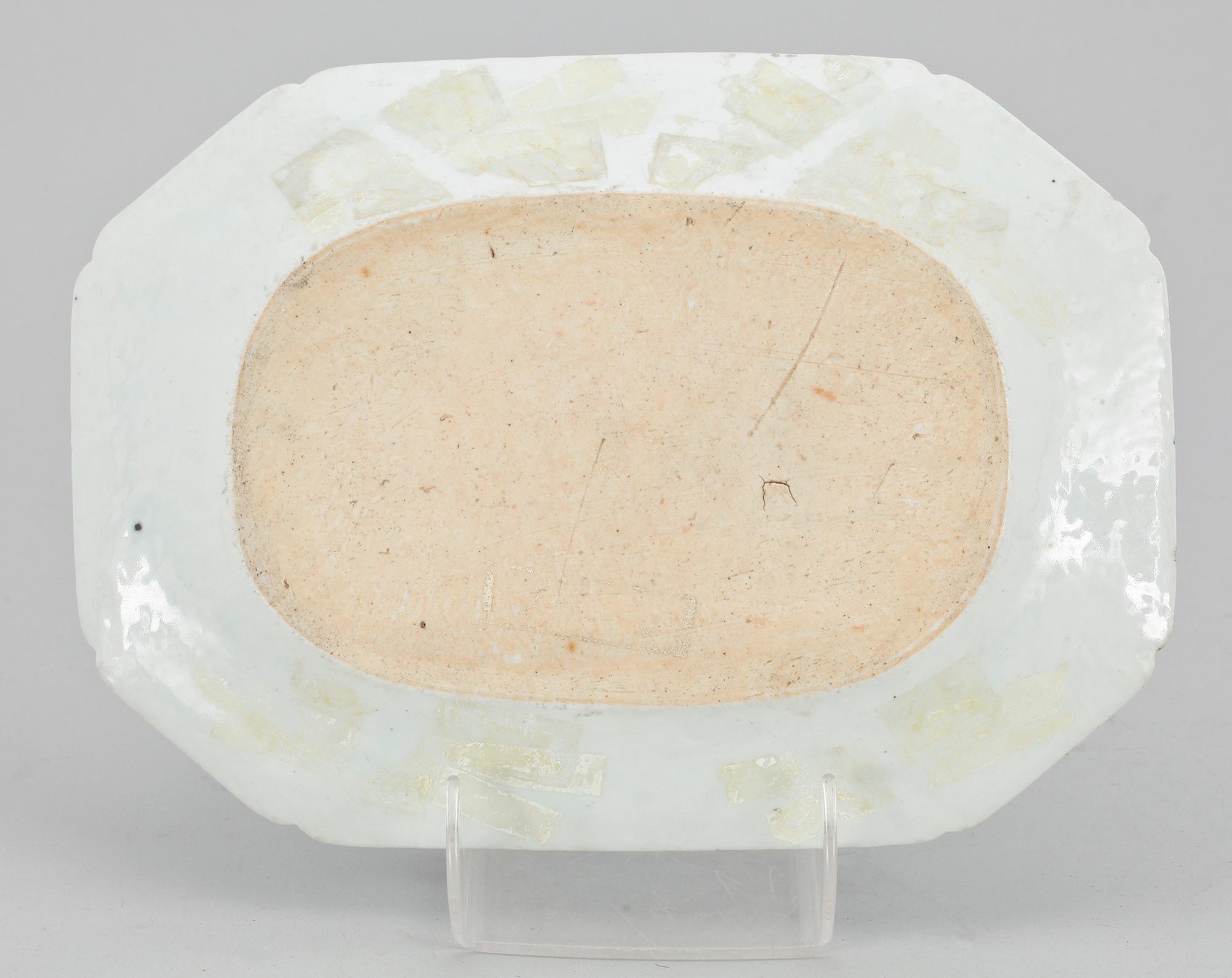 STEKFAT, porslin, Kina, 1700-tal.