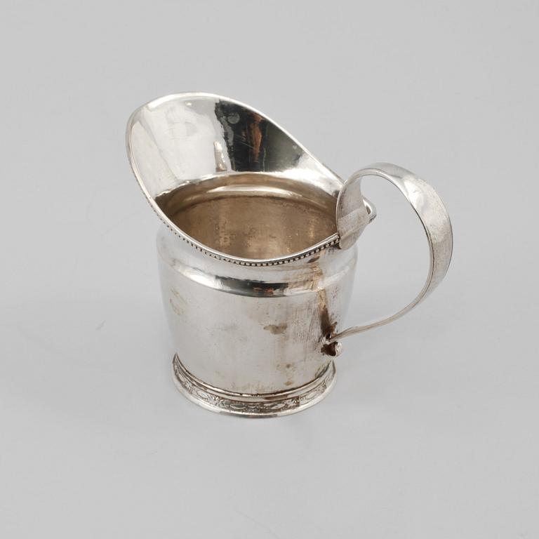 GRÄDDKANNA, silver, Jacob Johan Flygare, Växjö, 1821, vikt 101g.