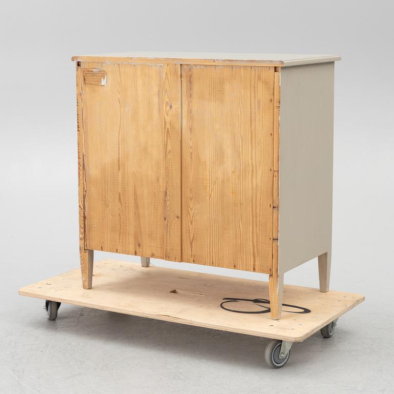 Bureau, Gustavian style, 20th century.