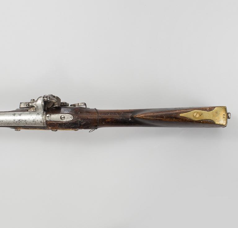 a Swedish early 19h Century flintlock rifle possibly by Huskvarna Gevärsfaktori.