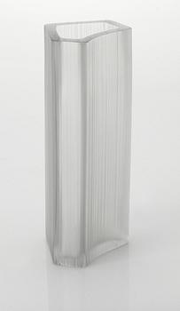 892. VAS, glas. Tapio Wirkkala, Iittala, Finland 1963.