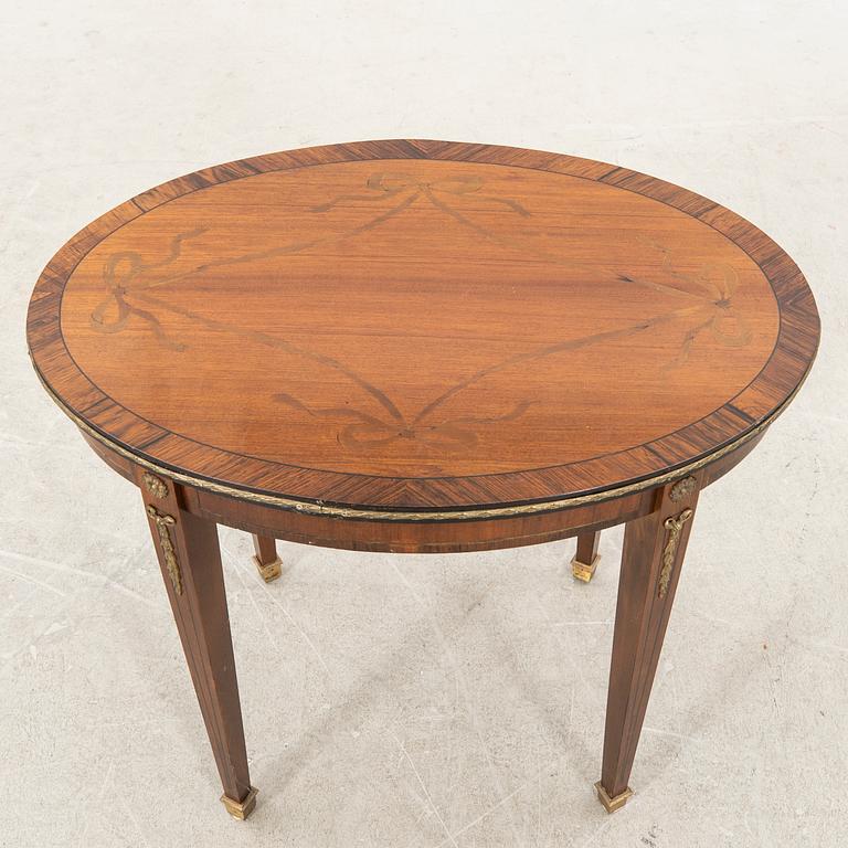 Sidobord Louis XVI-stil 1900-talets mitt.