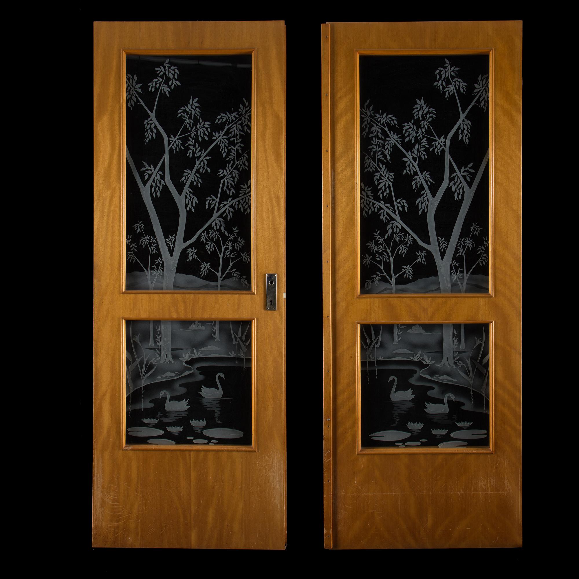 DÖRRAR, ett par, Svenskt trä AB, Tibro, 1900-talets mitt.