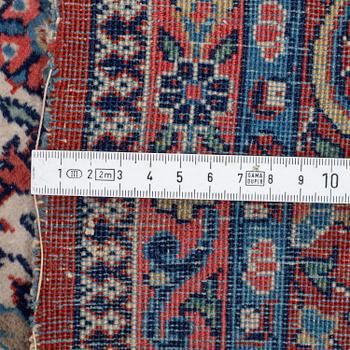 A CARPET, semi-antique Kashan, possibly Dabir, ca 201 x 135,5 cm.