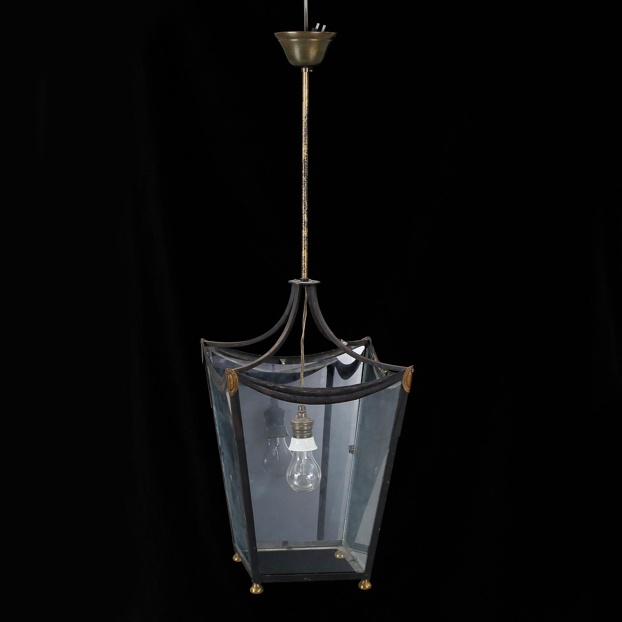 TAKLYKTA, järnsmide, gustaviansk stil, 1900-talets första hälft.