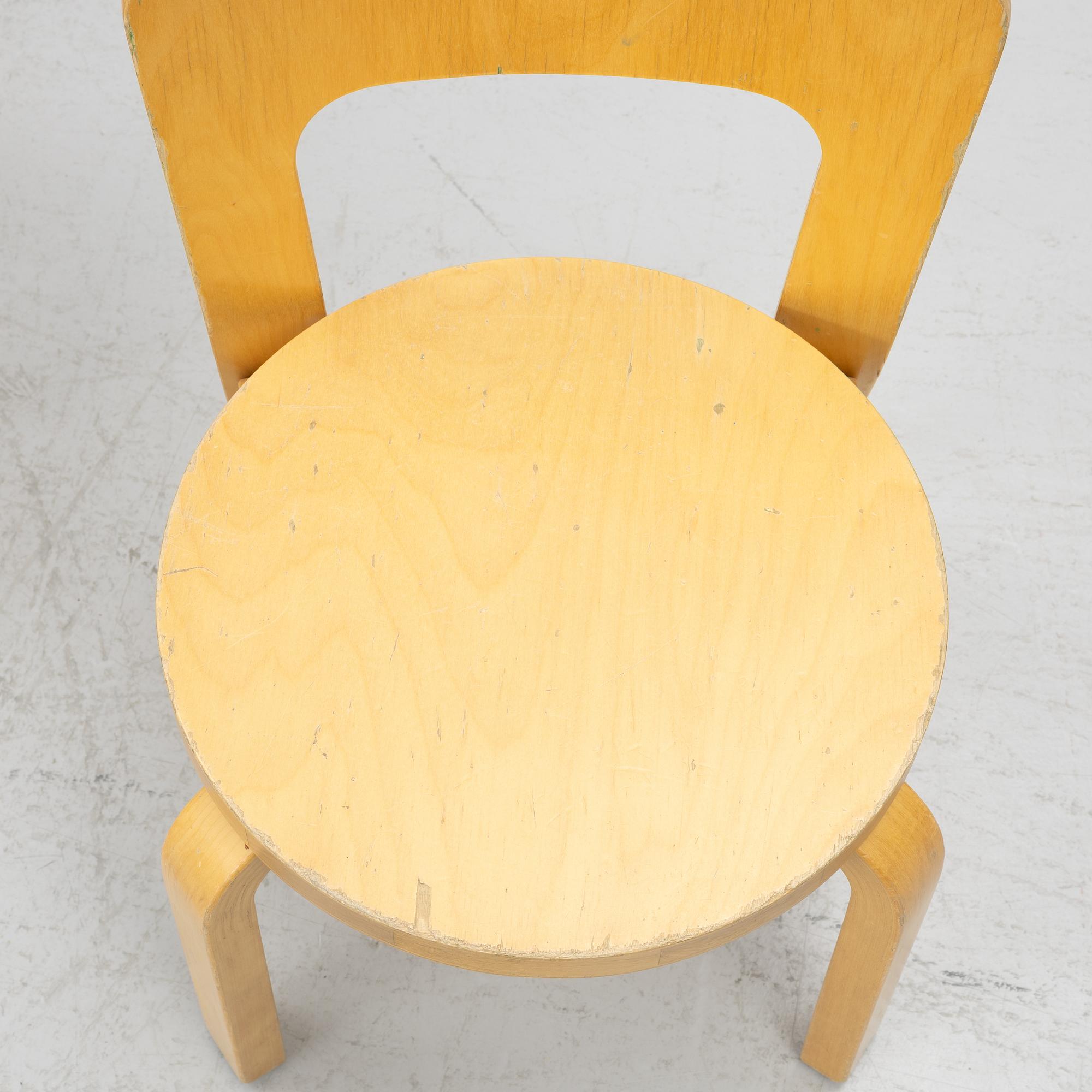 Alvar Aalto, barnstolar, 4 st, Artek, Finland.
