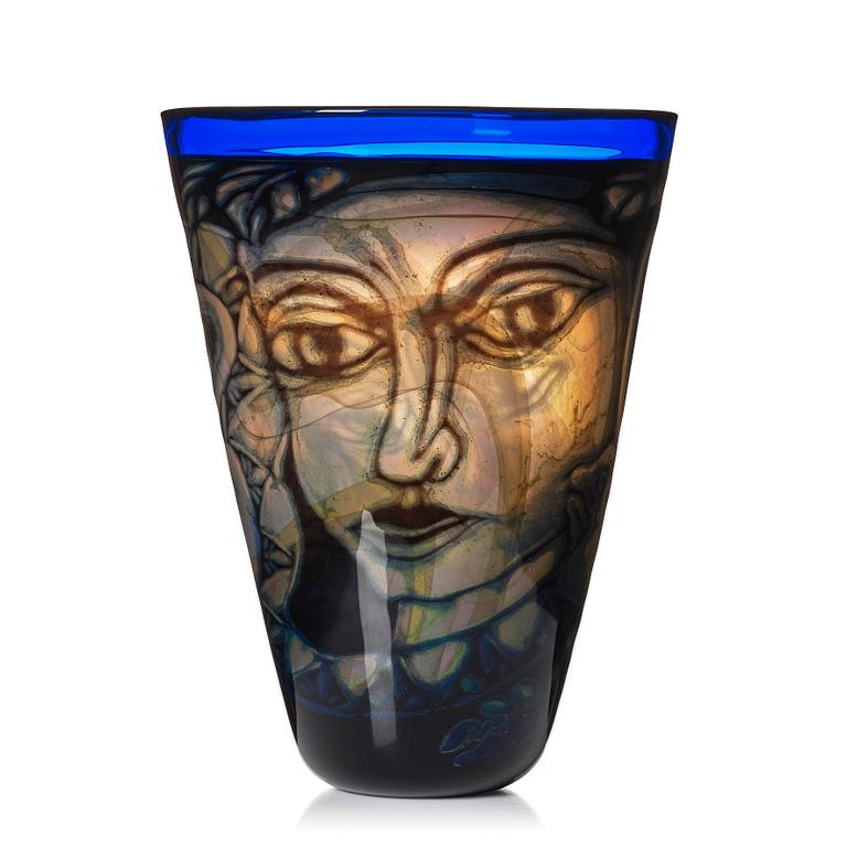 Eva Englund, a 'graal' glass vase, Orrefors, Sweden 1988.