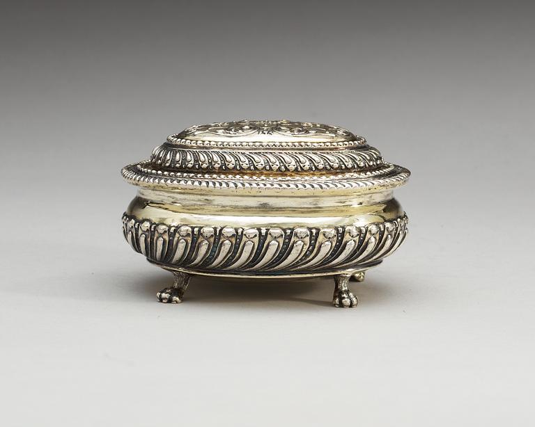 A German early 18th century silver-gilt toilette-box, makers mark possibly of Peter Weron, Augsburg 1708-1710.