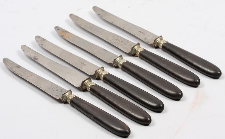 PARTI DIVERSE, 6 delar, porslin, glas, mässing, järn. 1800/1900-tal.