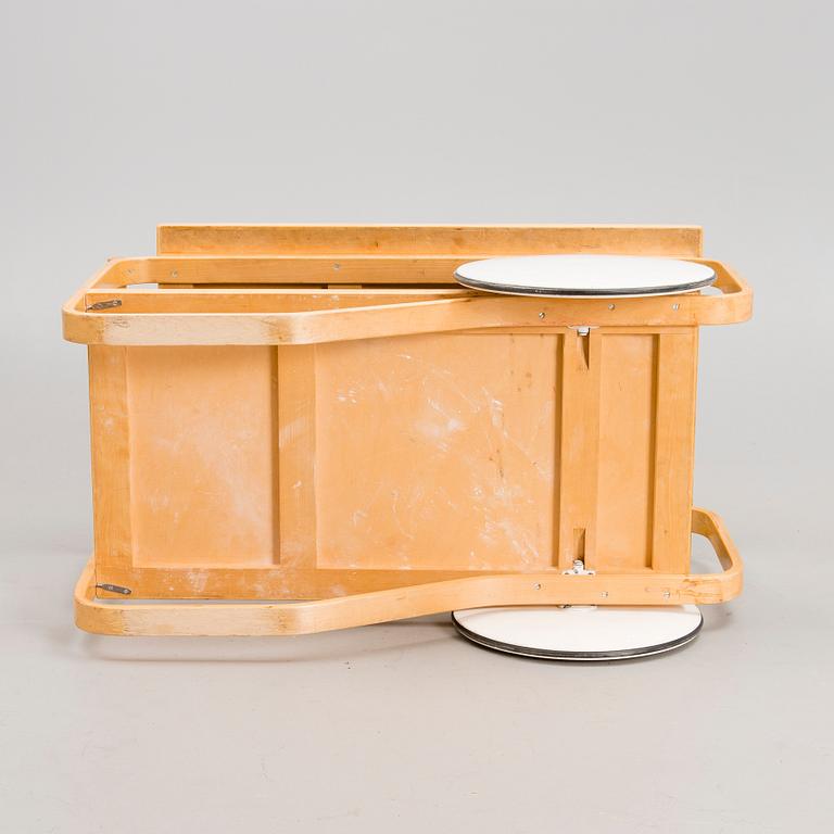 ALVAR AALTO, tarjoiluvaunu, malli 901, Artek 1900-luvun puoliväli.