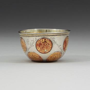 A Swedish 18th century parcel-gilt tumbler, unmarked.