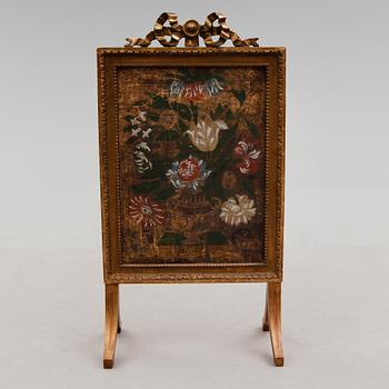 BRASSKÄRM, gustaviansk stil, 1900-talets andra hälft.