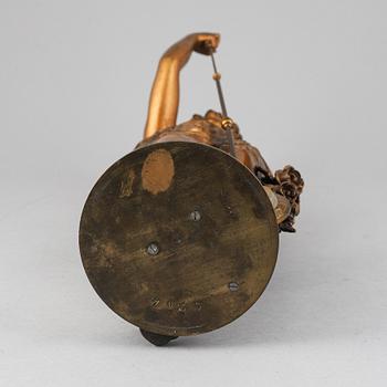 Bordspendyl, Fabian Höglund, tidigt 1900-tal.
