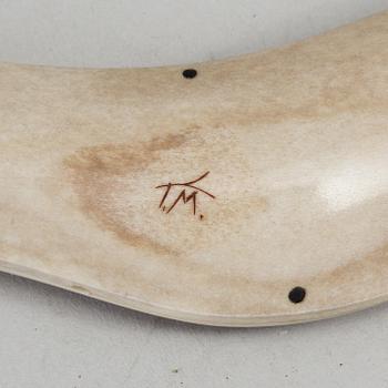 TOMMY MARKLUND, two Sami reindeer horn knives, signed.
