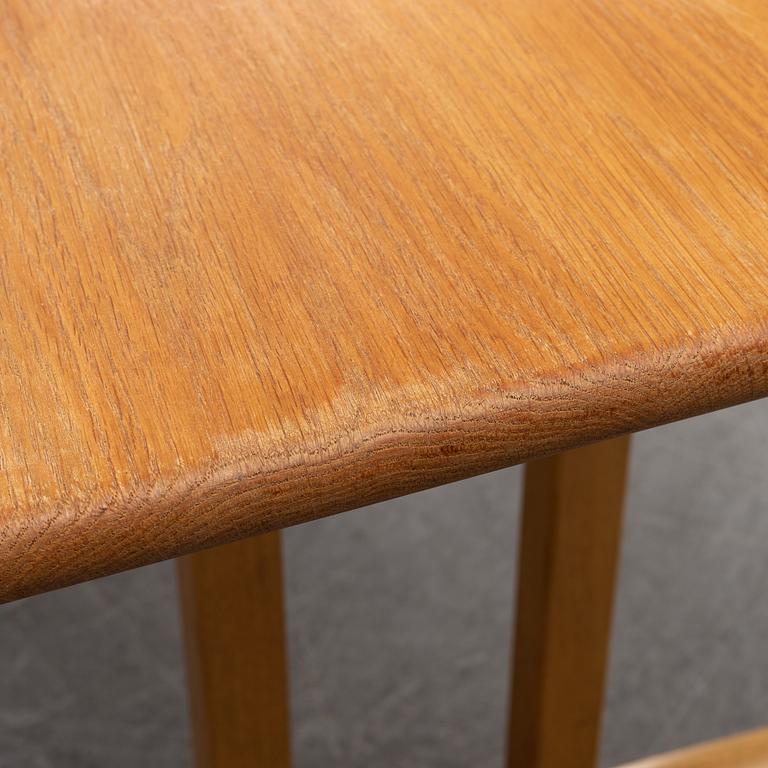 An oak 'Shaker Table' by Børge Mogensen, second half of the 20th Century.