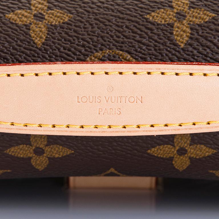 Louis Vuitton, a Monogram Canvas "Pochette Métis East West" bag.