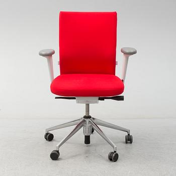 ANTONIO CITTERIO,  kontorsstol, "Axess Plus Chair", för Vitra.