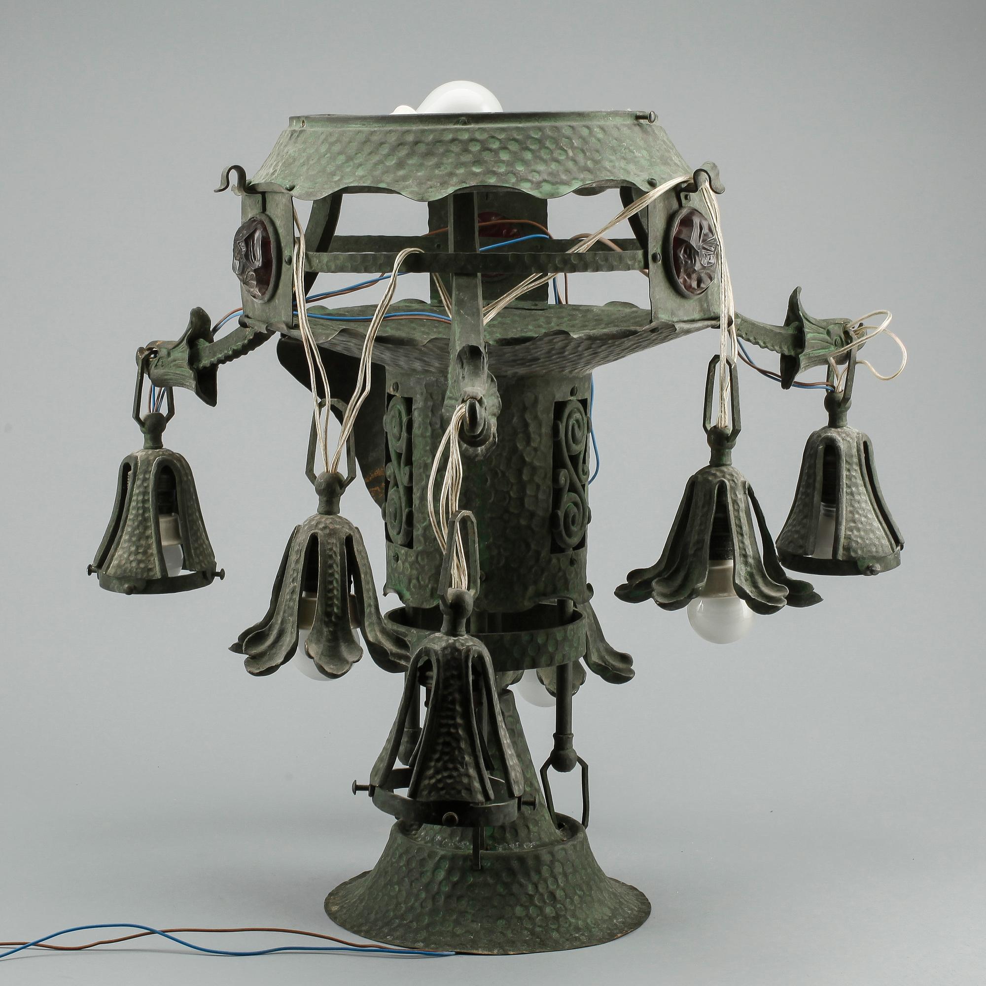 TAKLAMPA, jugendstil, 1900-talets första hälft.