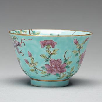 A wisiteria cup, late Qing dynasty with Guangxu's four character mark.