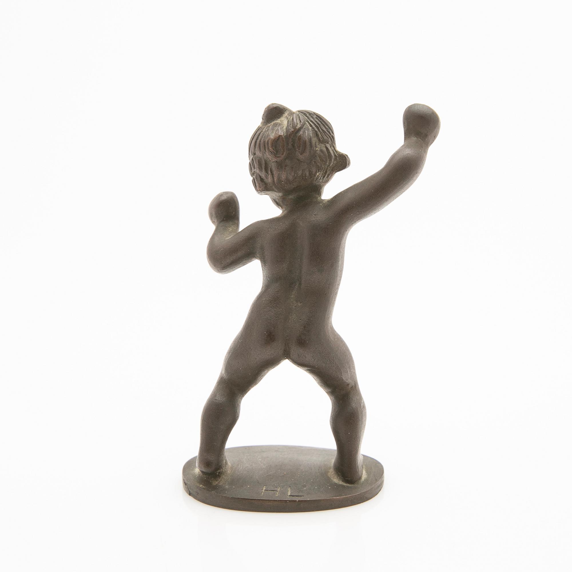 Unidentified artist, Sculpture.