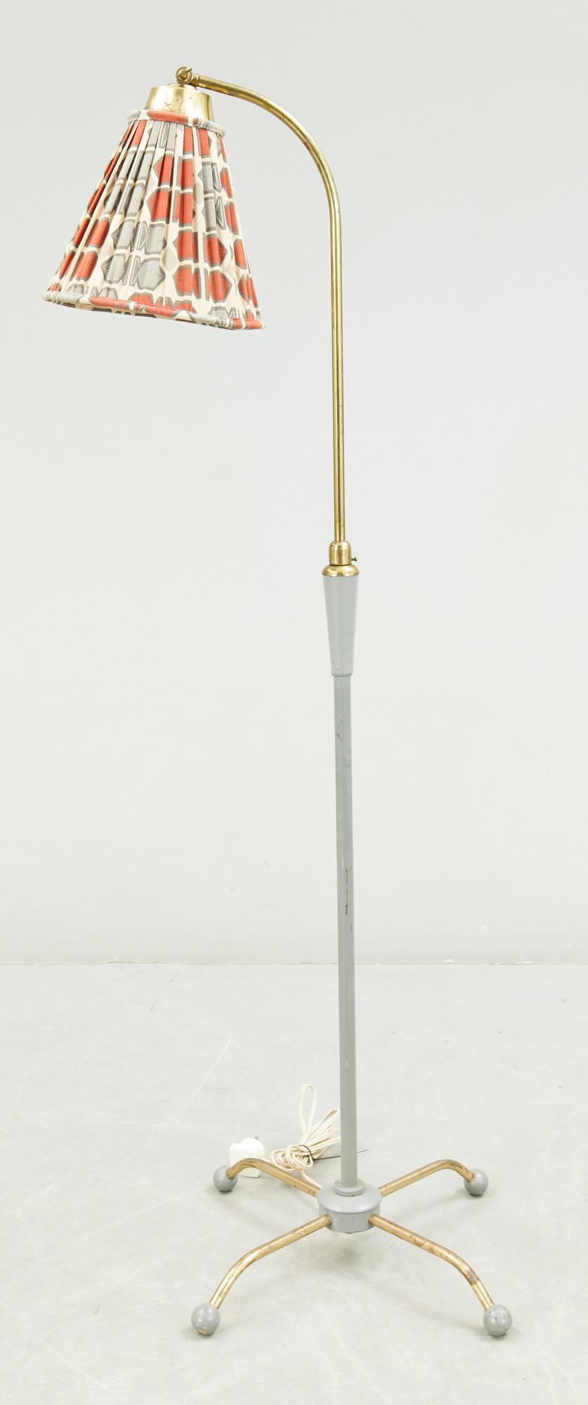 GOLVLAMPA, mässing, 1900-talets mitt.